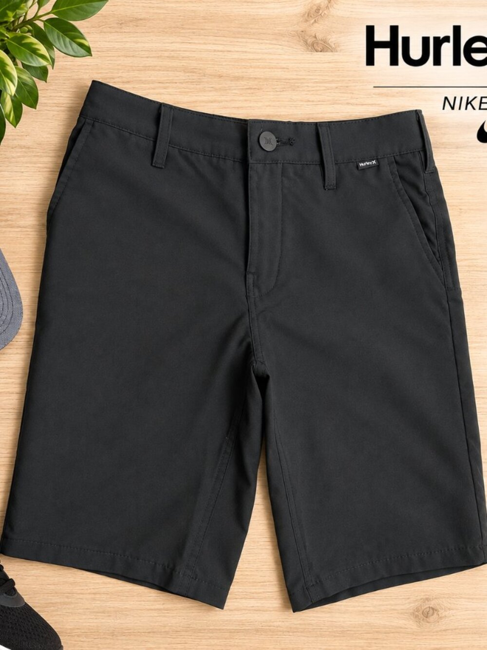 Hurley Nike Dry-Fit Boys Black Shorts Size 14